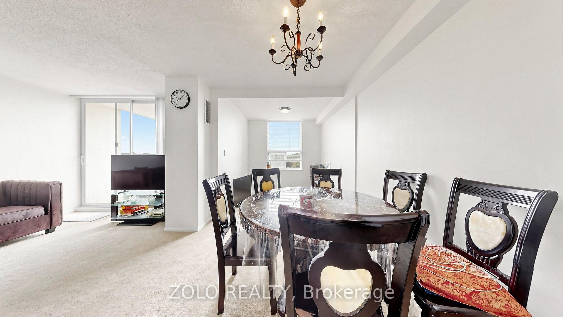 Photo 16 of Unit 915, 20 Edgecliff Golfway, Toronto, Flemingdon Park — HOMEH