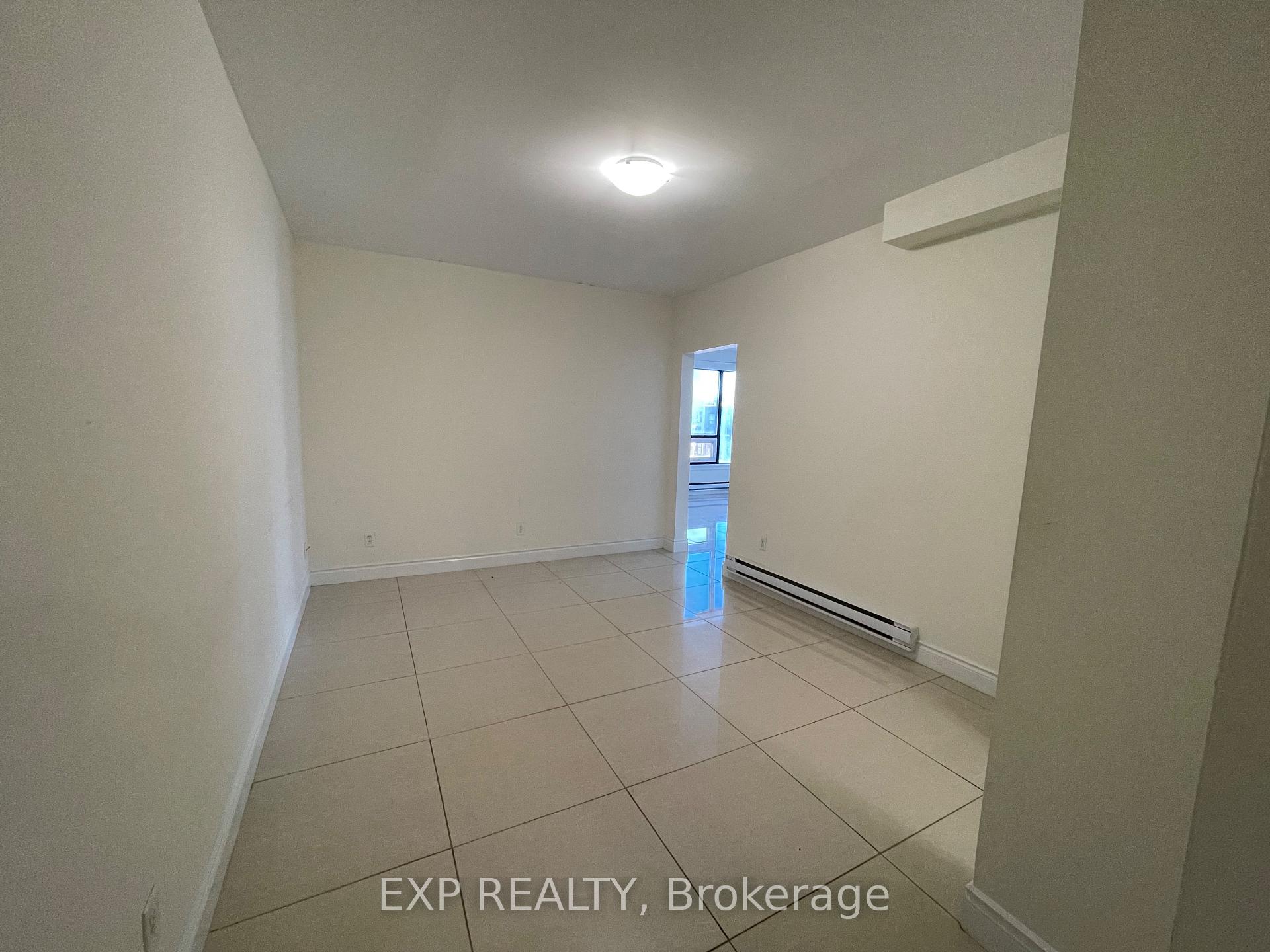 Photo 3 of Unit 202, 258 Lakeshore Road E, Mississauga, Port Credit — HOMEH