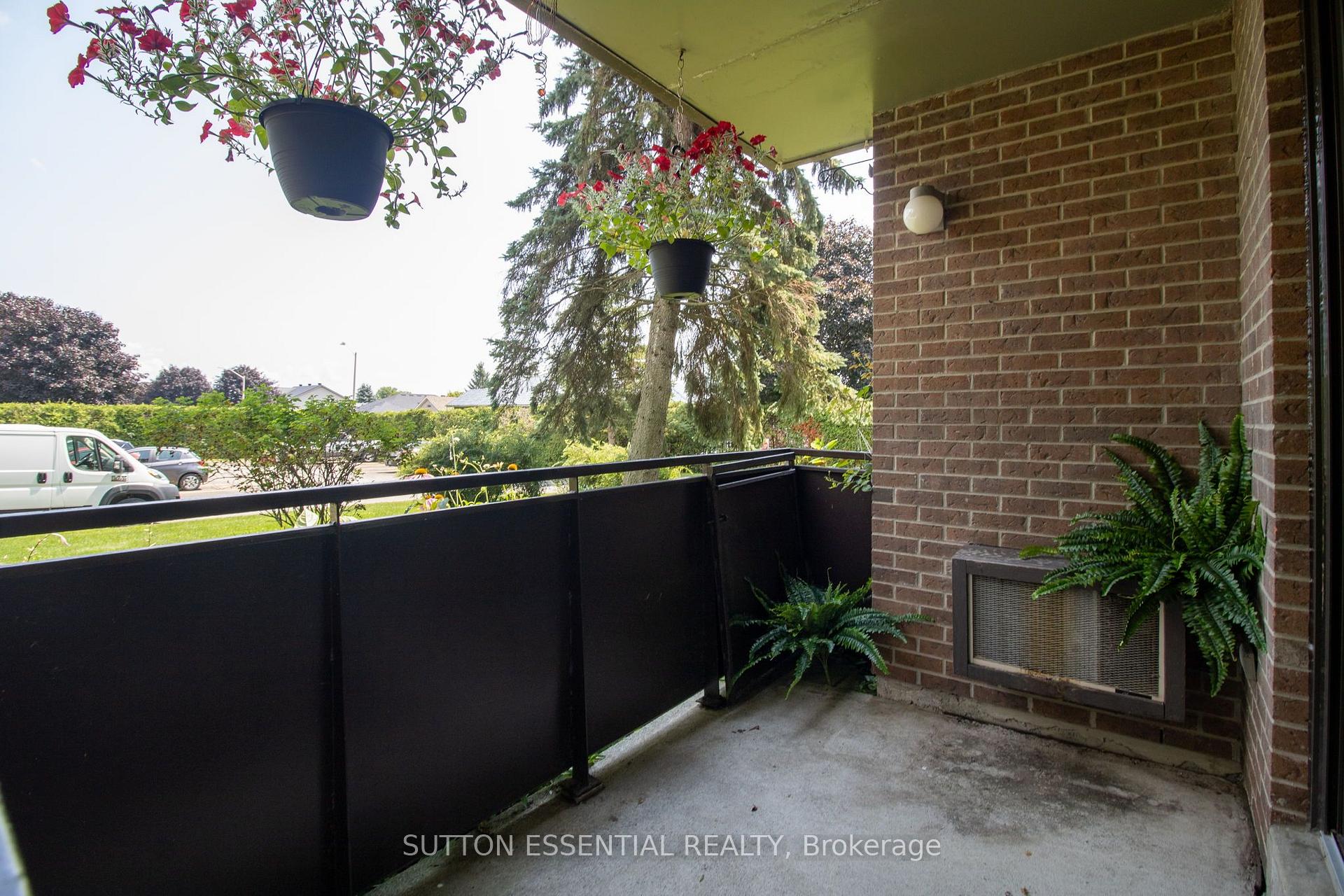 Photo 12 of Unit 104, 95 Windsor Drive, Brockville, Brockville — HOMEH