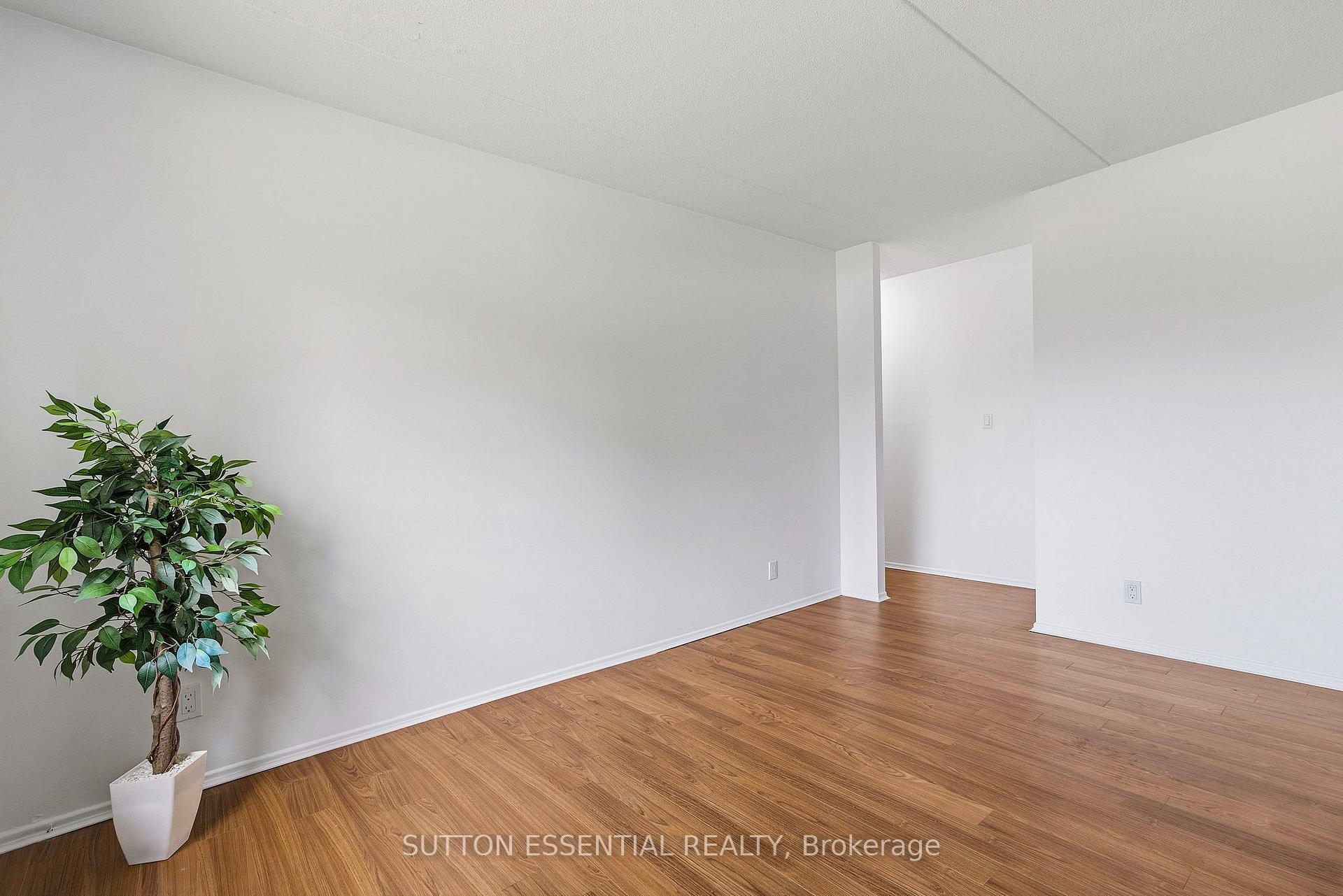 Photo 19 of Unit 104, 95 Windsor Drive, Brockville, Brockville — HOMEH