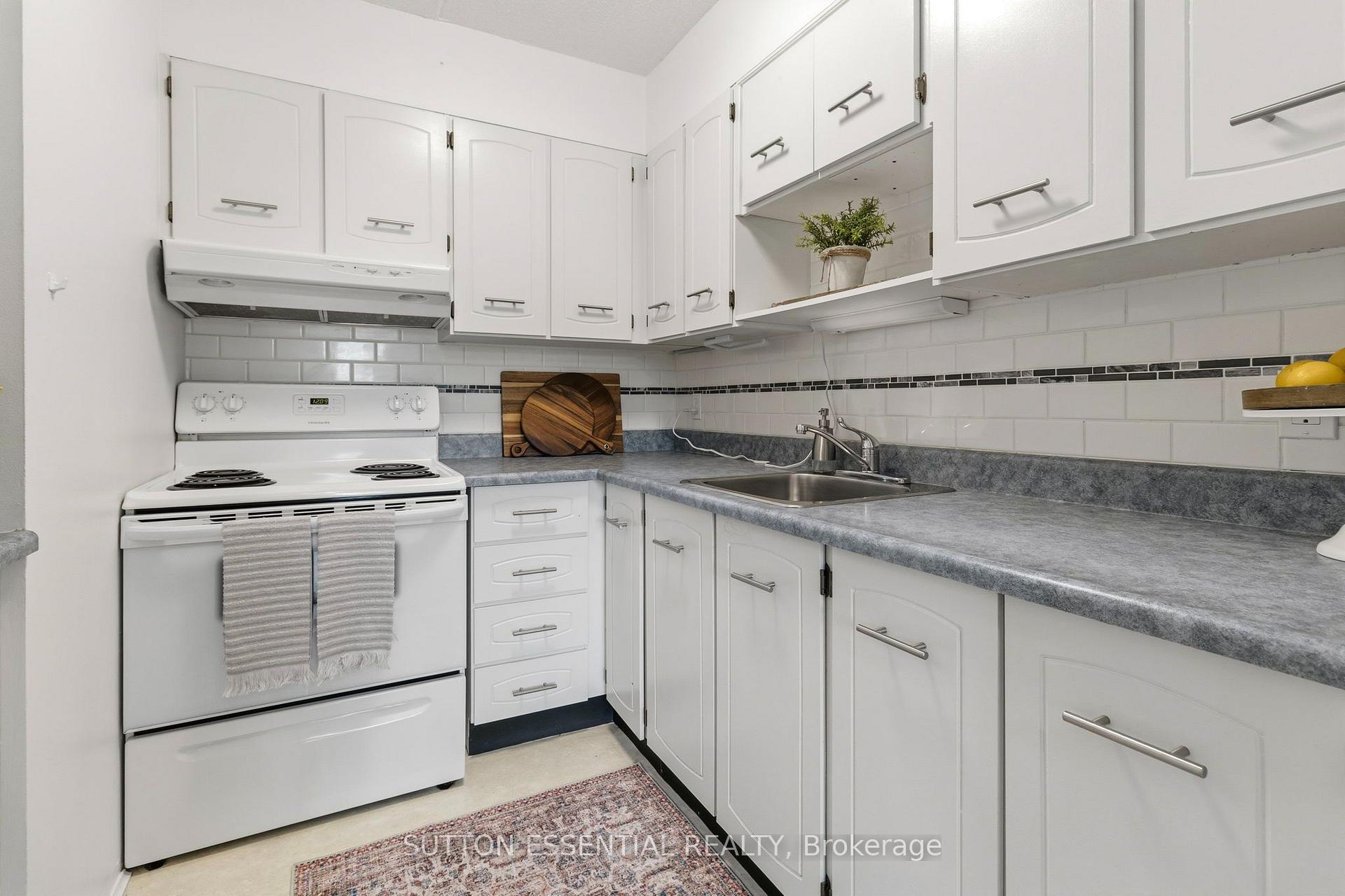 Photo 21 of Unit 104, 95 Windsor Drive, Brockville, Brockville — HOMEH