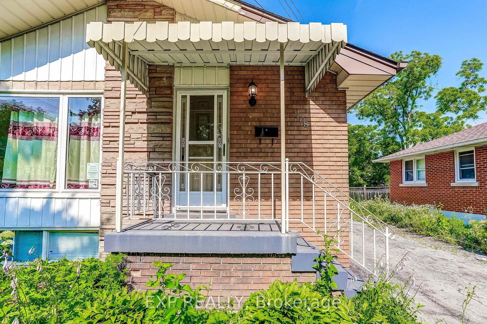 Photo 5 of 208 West 19th Street, Hamilton, Buchanan — HOMEH