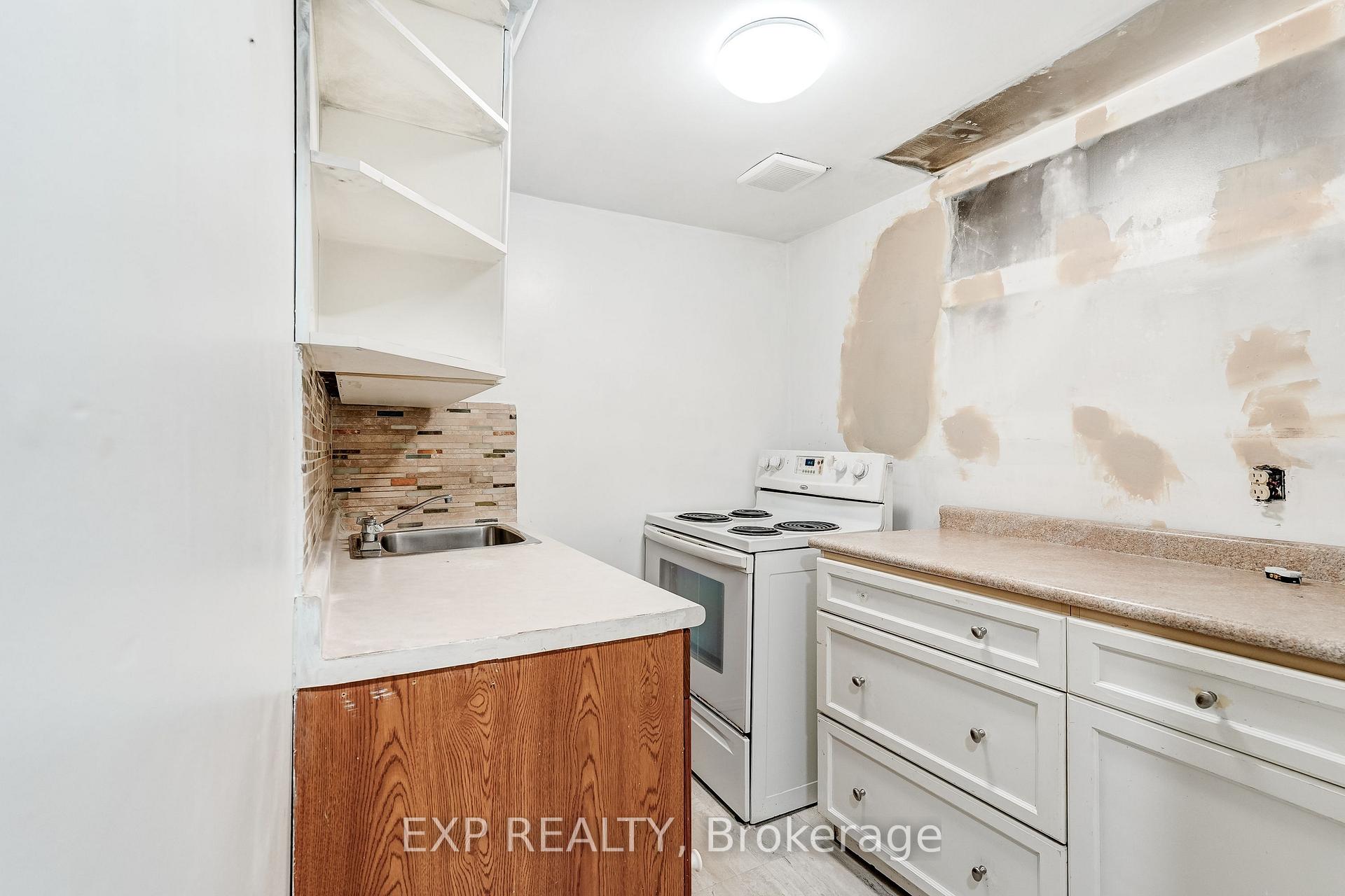 Photo 26 of 208 West 19th Street, Hamilton, Buchanan — HOMEH