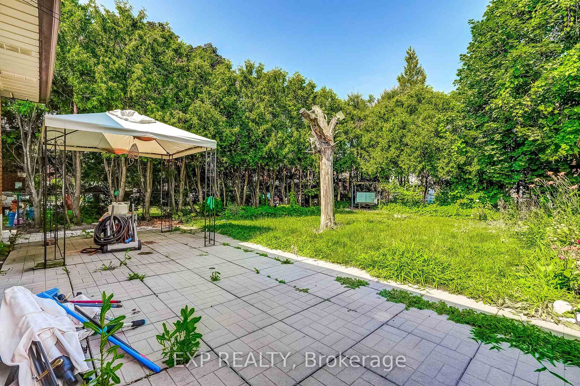 Photo 33 of 208 West 19th Street, Hamilton, Buchanan — HOMEH