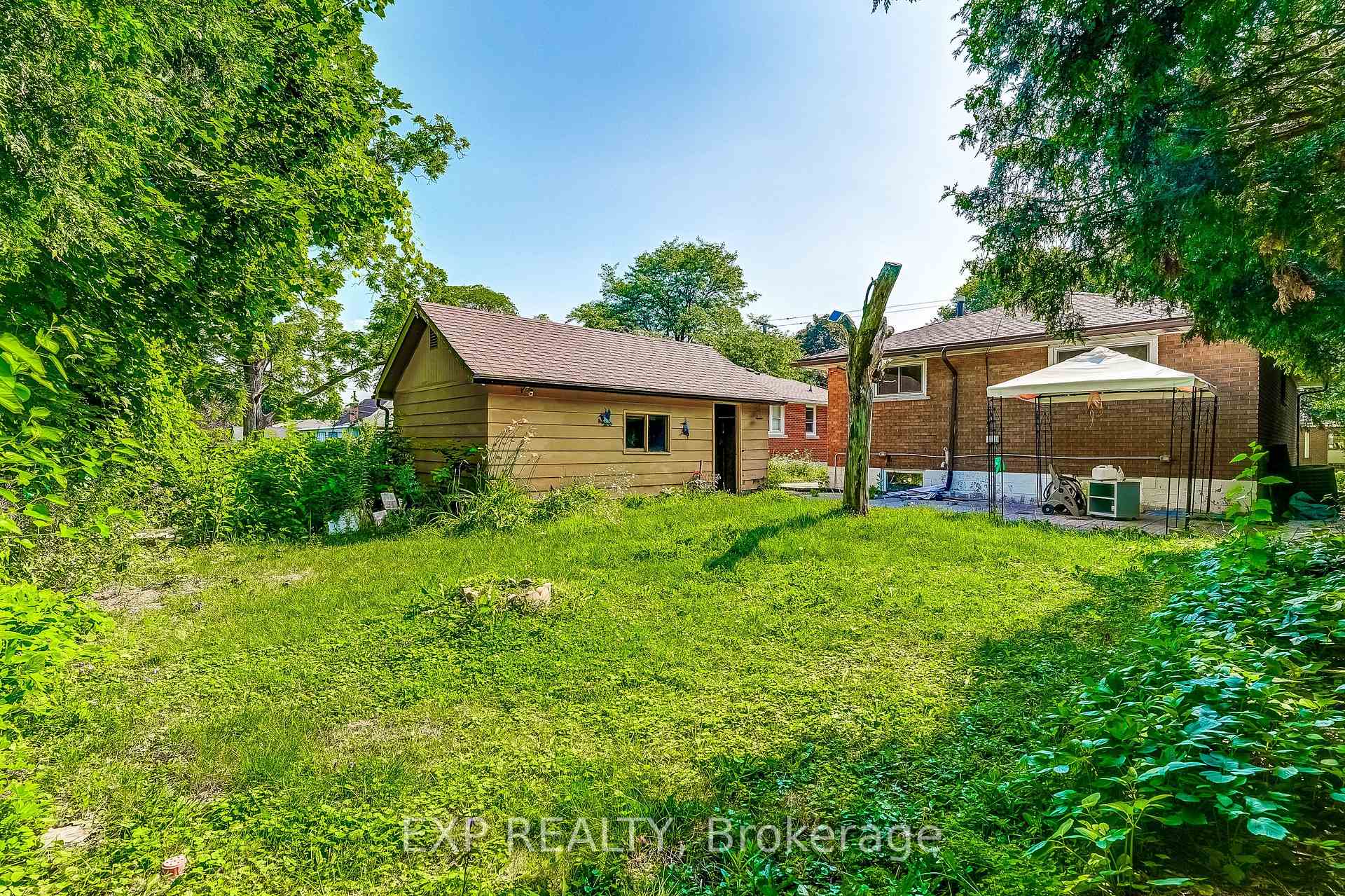 Photo 36 of 208 West 19th Street, Hamilton, Buchanan — HOMEH