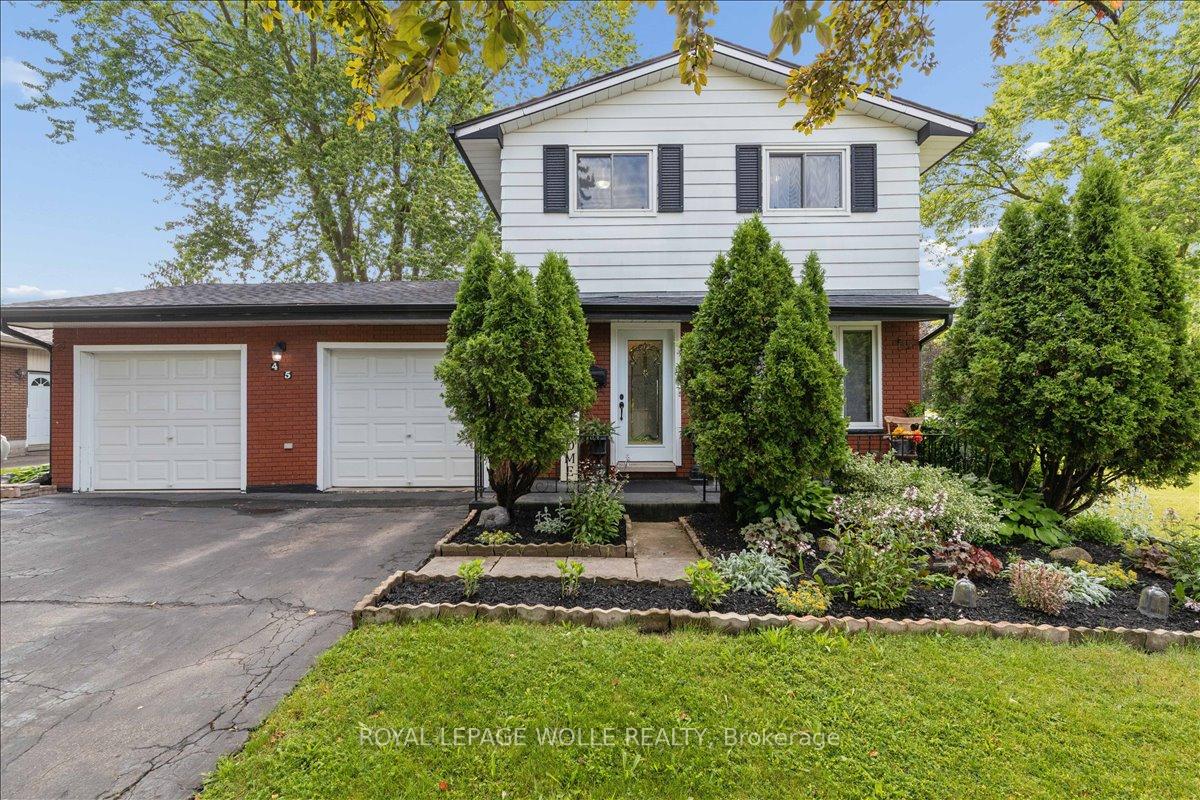 Photo 5 of 45 Arrowhead Crescent, Kitchener, Pioneer Park — HOMEH