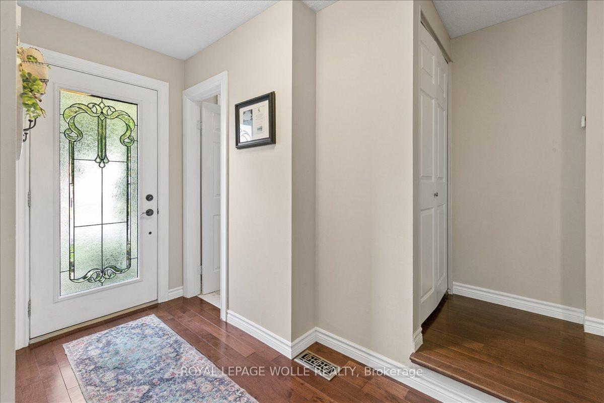 Photo 9 of 45 Arrowhead Crescent, Kitchener, Pioneer Park — HOMEH