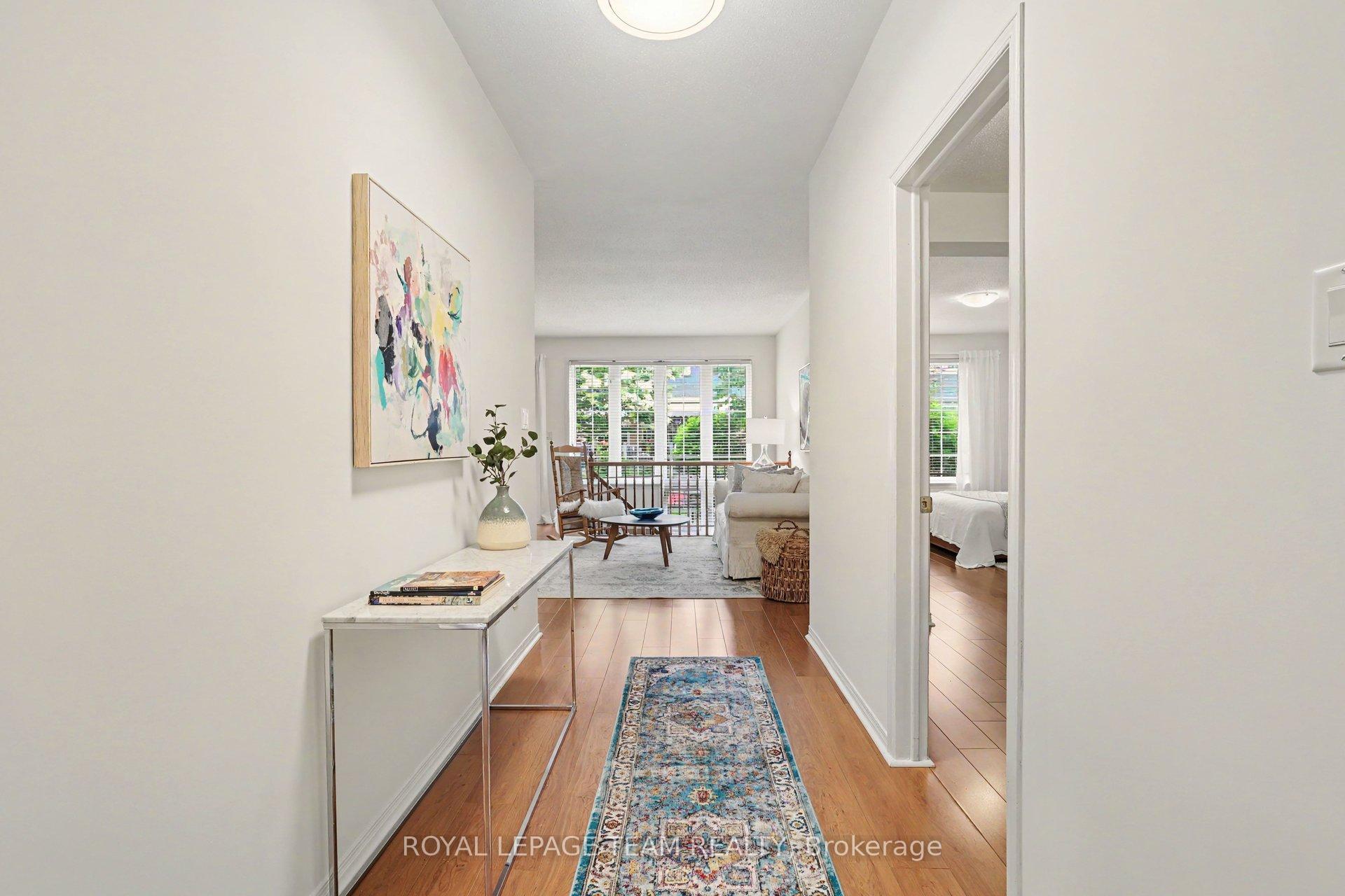 Photo 4 of 25 Sawchuk Terrace, Ottawa, Kanata - Kanata Lakes/Heritage Hills — HOMEH