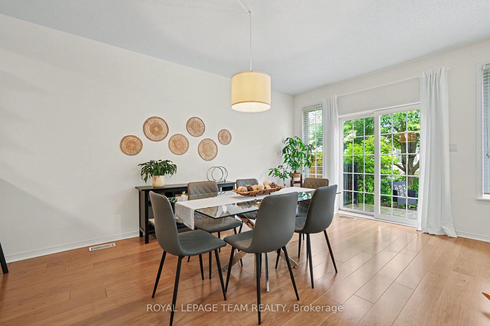 Photo 7 of 25 Sawchuk Terrace, Ottawa, Kanata - Kanata Lakes/Heritage Hills — HOMEH