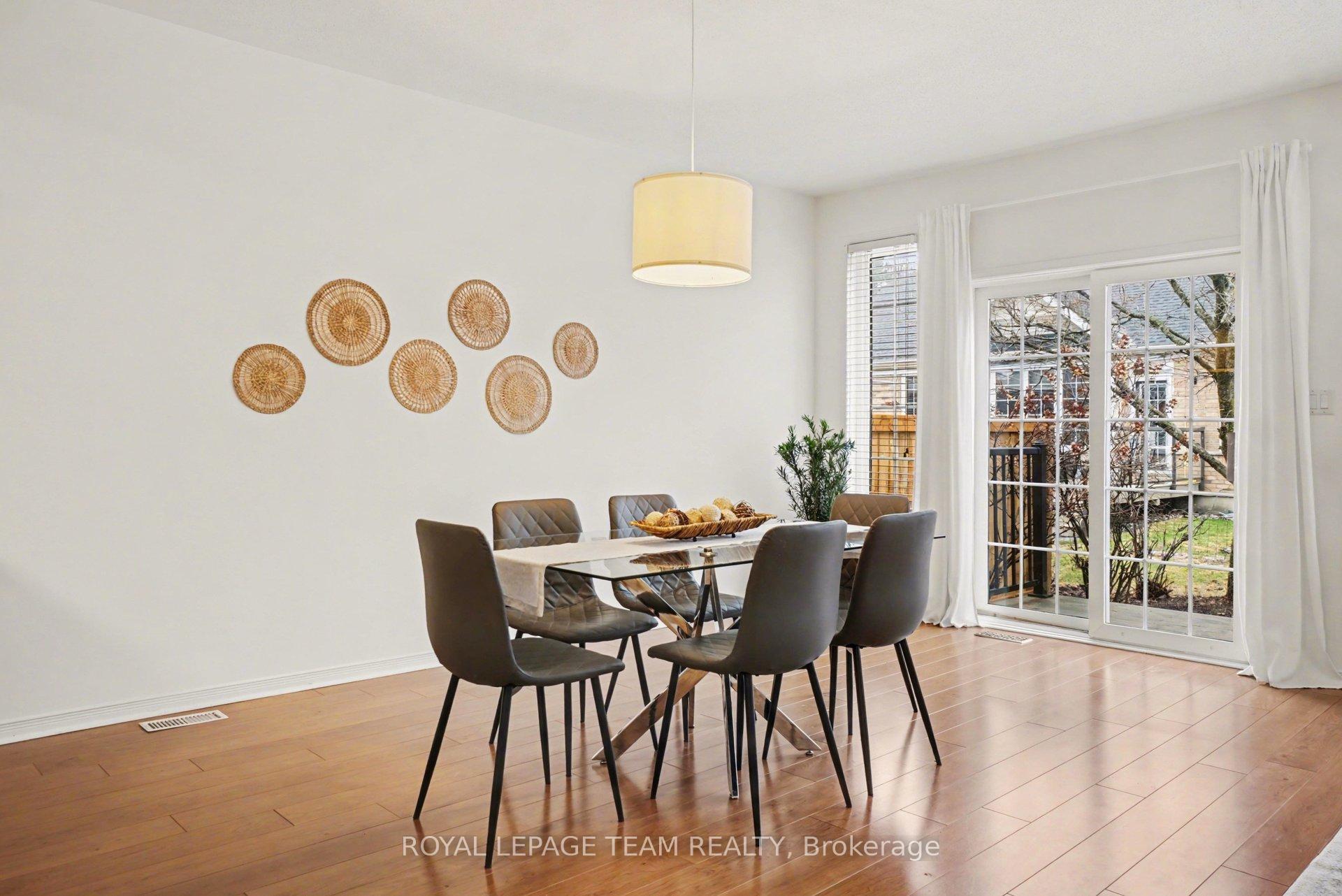 Photo 13 of 25 Sawchuk Terrace, Ottawa, Kanata - Kanata Lakes/Heritage Hills — HOMEH