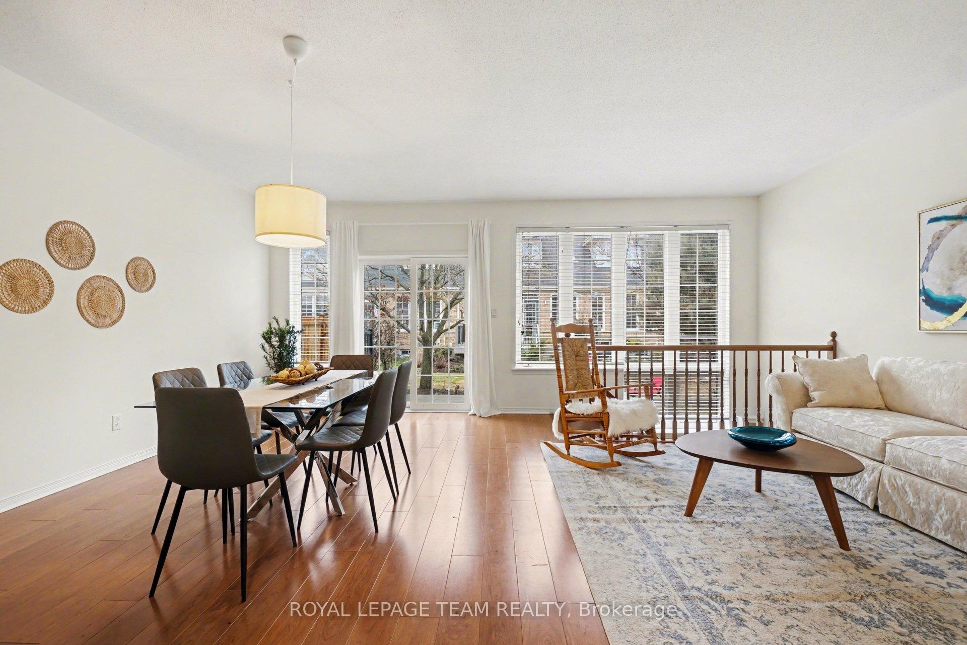 Photo 17 of 25 Sawchuk Terrace, Ottawa, Kanata - Kanata Lakes/Heritage Hills — HOMEH
