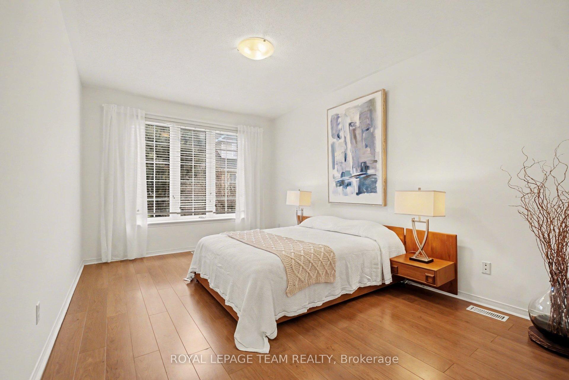 Photo 25 of 25 Sawchuk Terrace, Ottawa, Kanata - Kanata Lakes/Heritage Hills — HOMEH