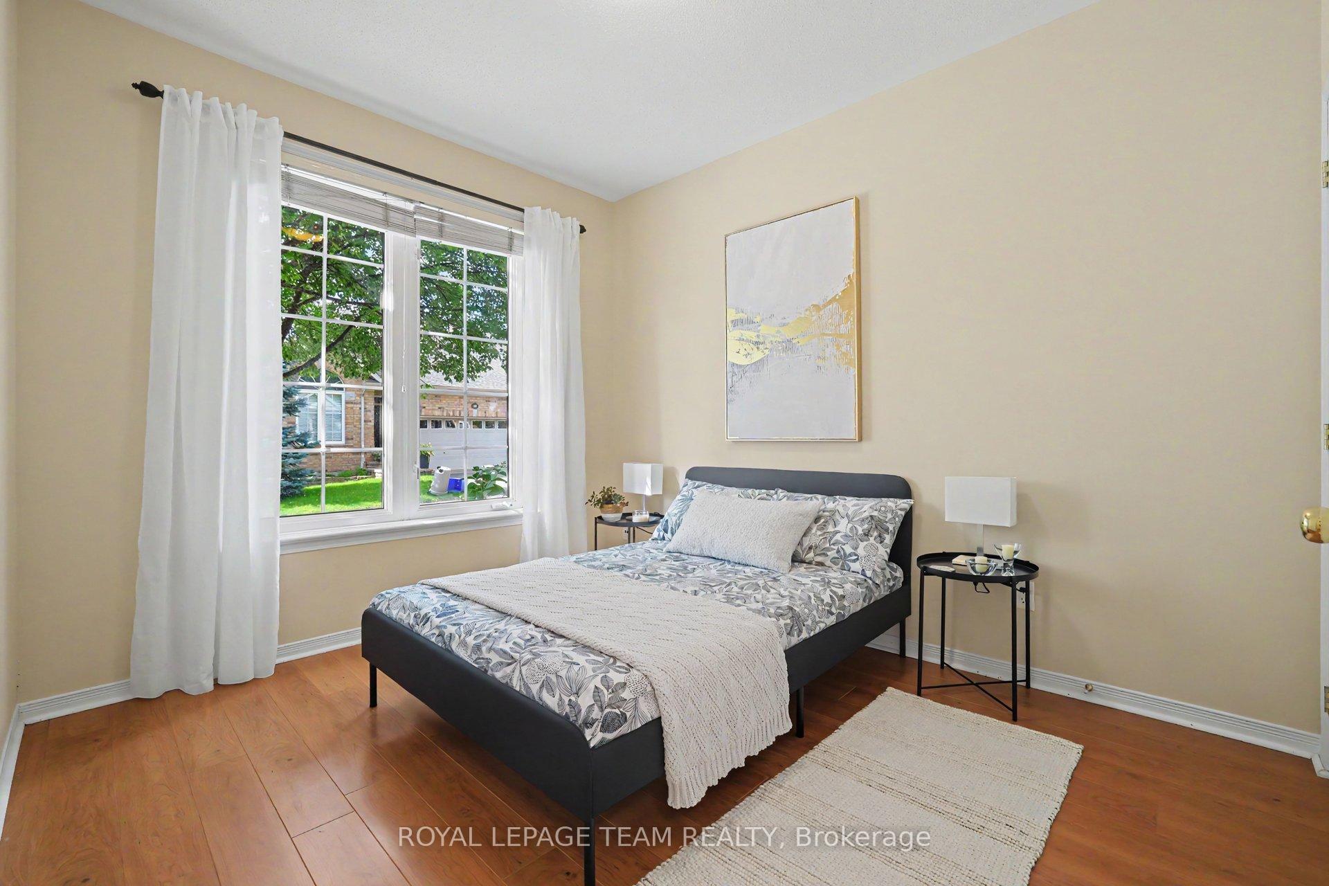 Photo 37 of 25 Sawchuk Terrace, Ottawa, Kanata - Kanata Lakes/Heritage Hills — HOMEH