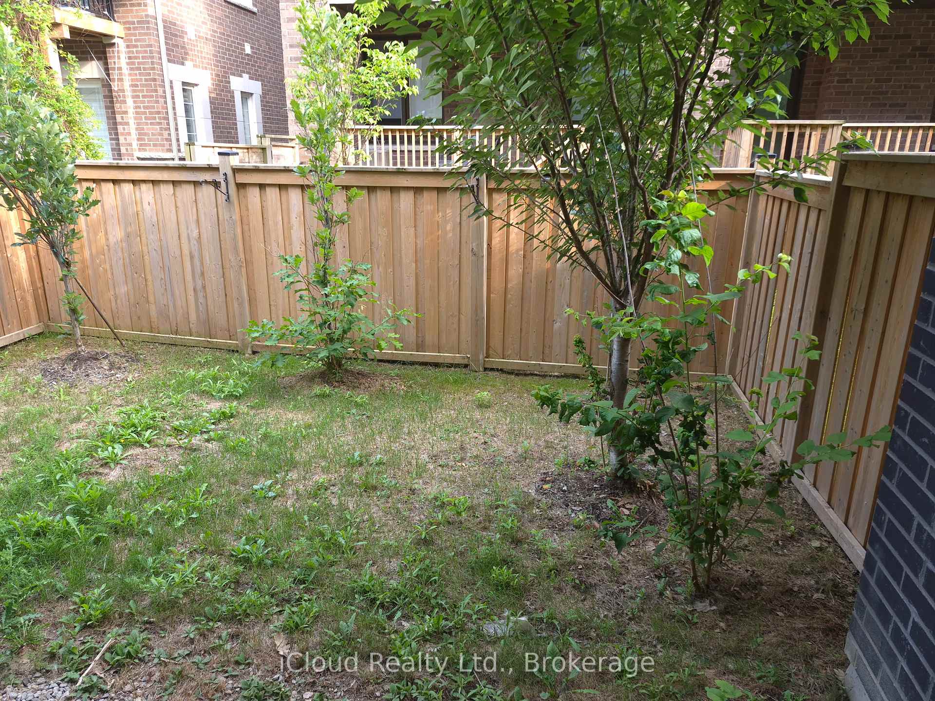 Photo 29 of 31 Globemaster Lane, Richmond Hill, Oak Ridges — HOMEH