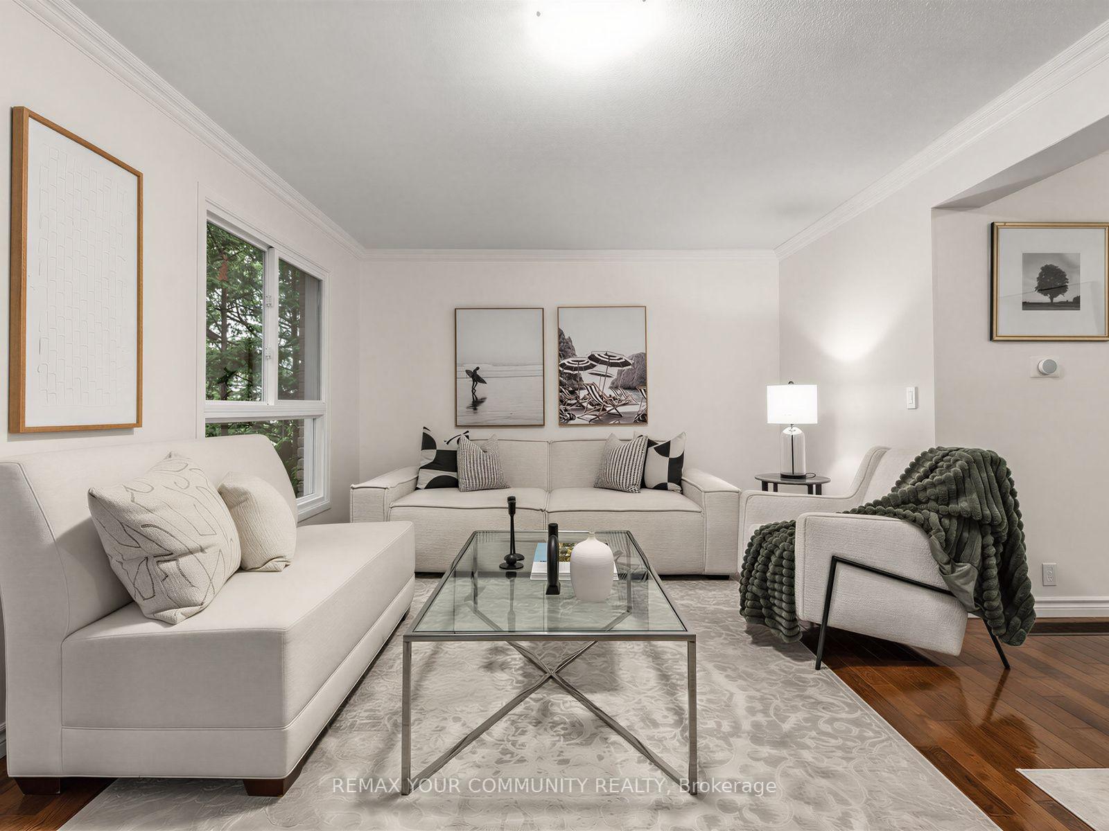 Photo 6 of 88 Dana Crescent, Vaughan, Crestwood-Springfarm-Yorkhill — HOMEH