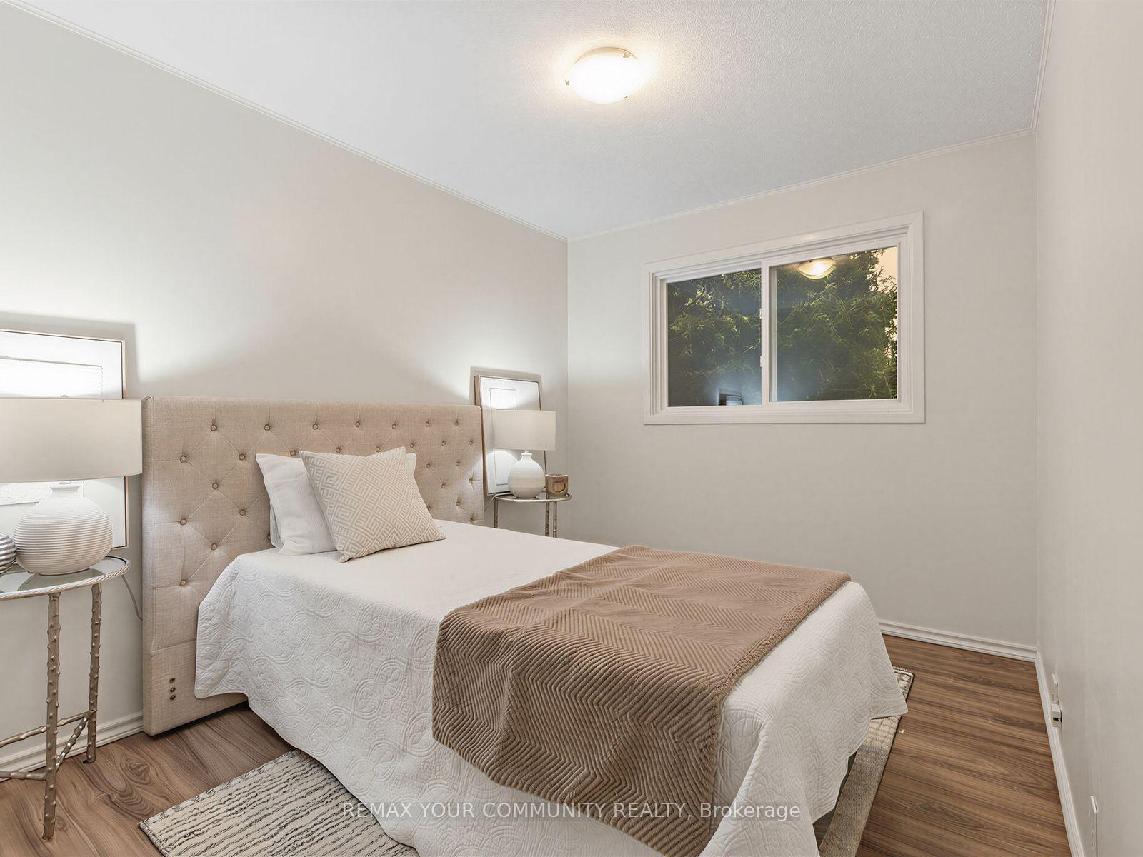 Photo 22 of 88 Dana Crescent, Vaughan, Crestwood-Springfarm-Yorkhill — HOMEH
