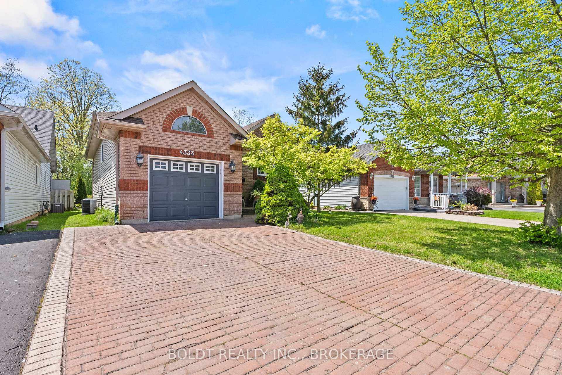 Front of 4333 Southerland Court
