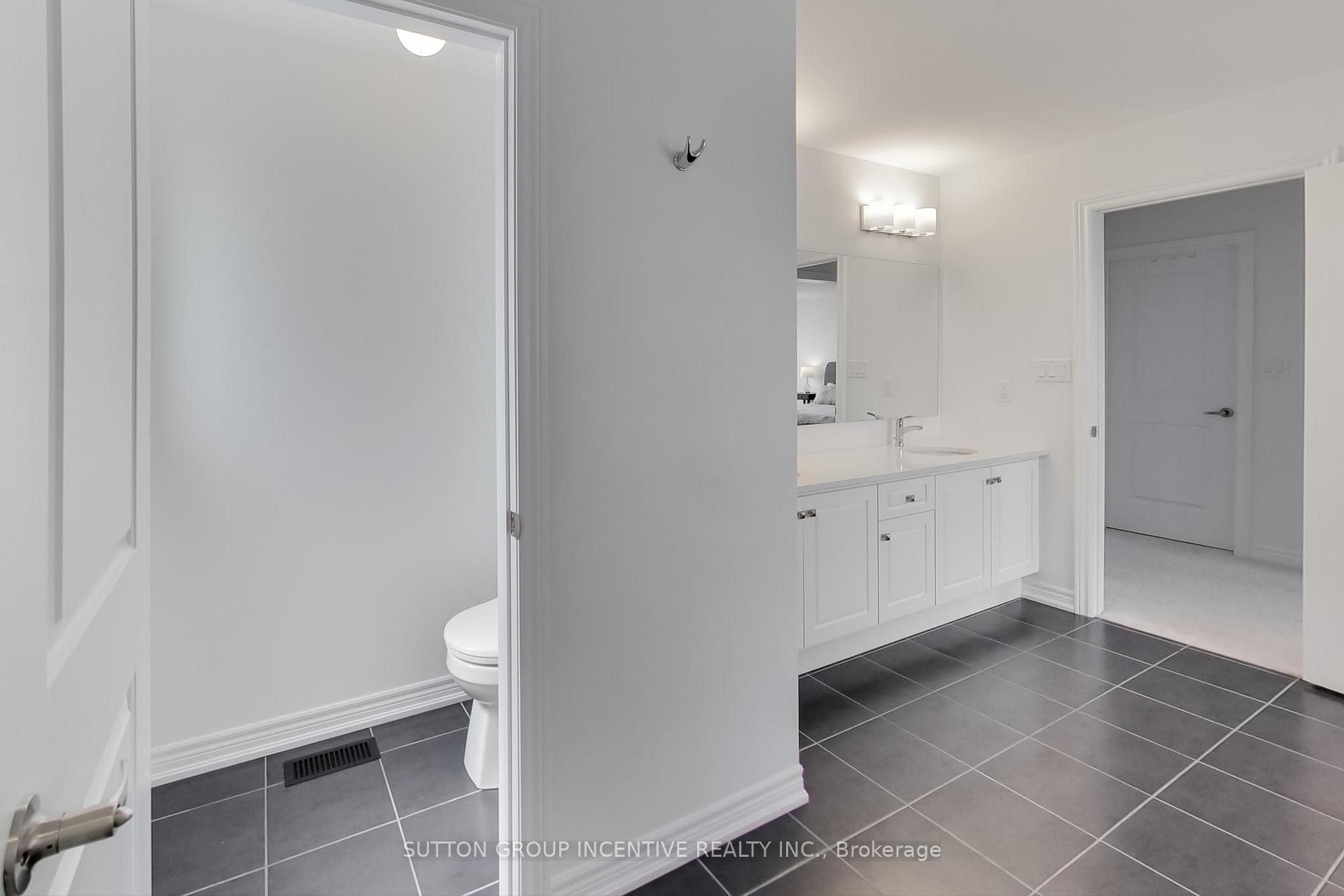 Photo 19 of 13 Abbey Crescent, Barrie, Rural Barrie Southeast — HOMEH