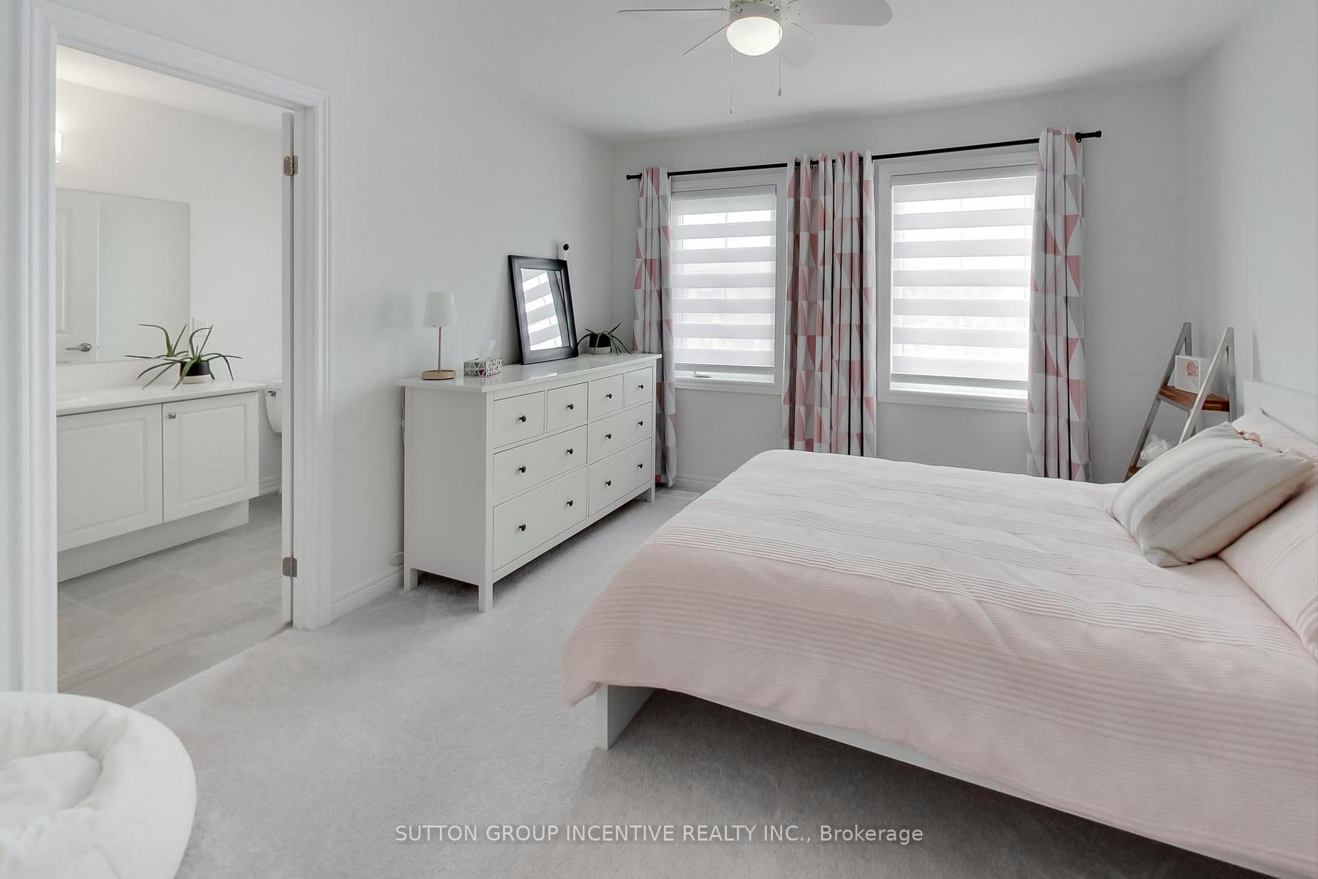 Photo 25 of 13 Abbey Crescent, Barrie, Rural Barrie Southeast — HOMEH
