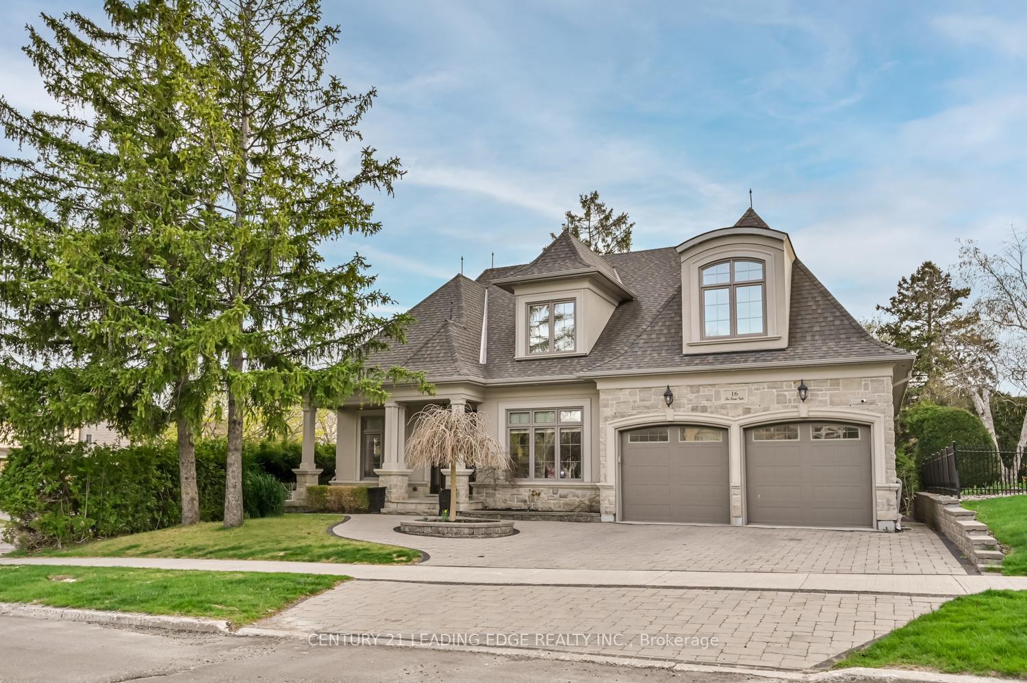 Photo 2 of 16 Sir Isaac Gate, Markham, Markham Village — HOMEH