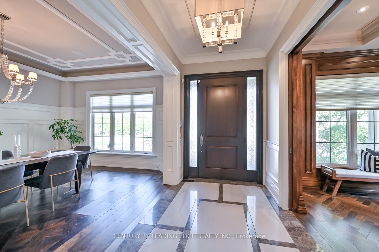 Photo 4 of 16 Sir Isaac Gate, Markham, Markham Village — HOMEH
