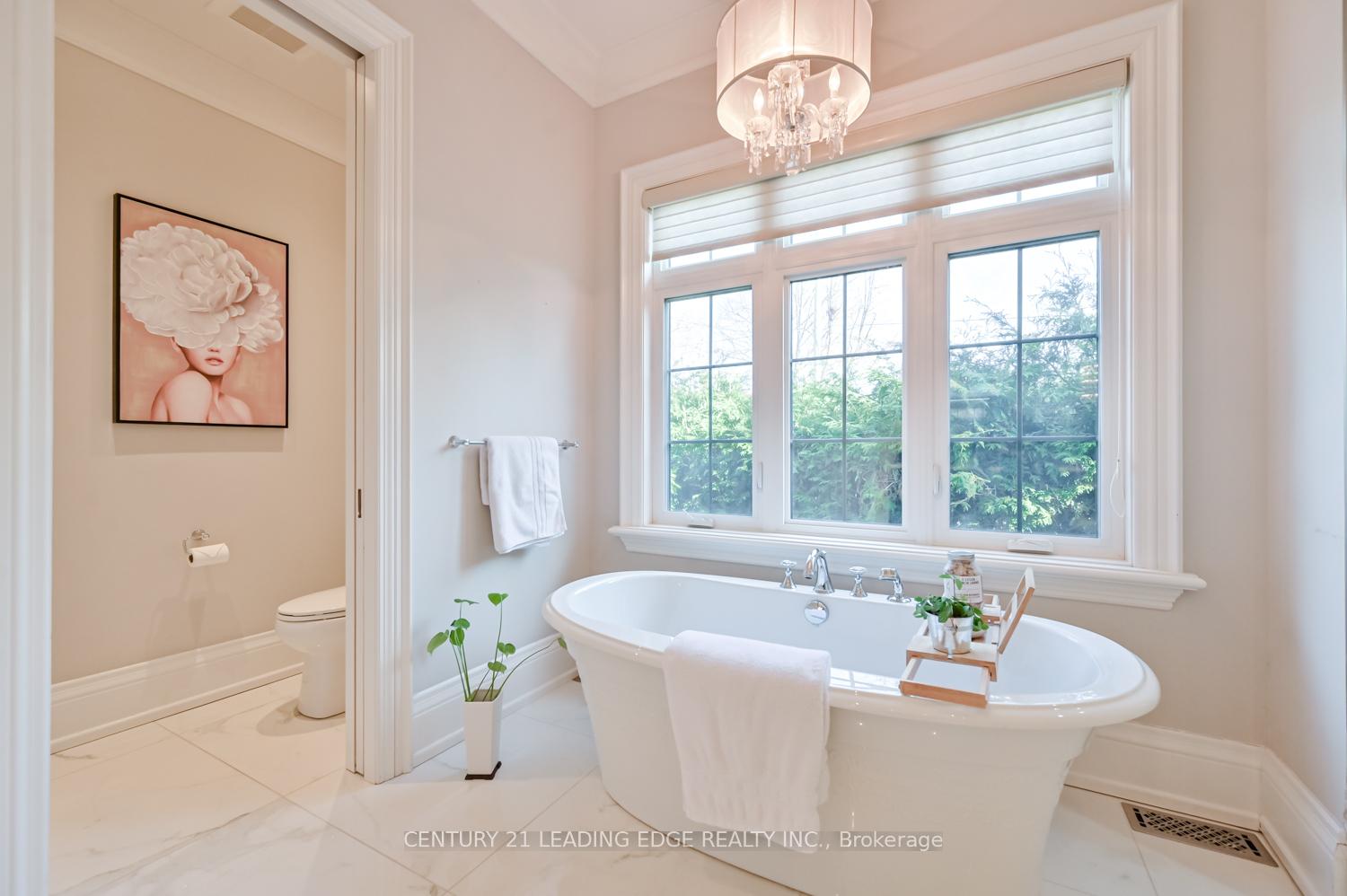 Photo 27 of 16 Sir Isaac Gate, Markham, Markham Village — HOMEH