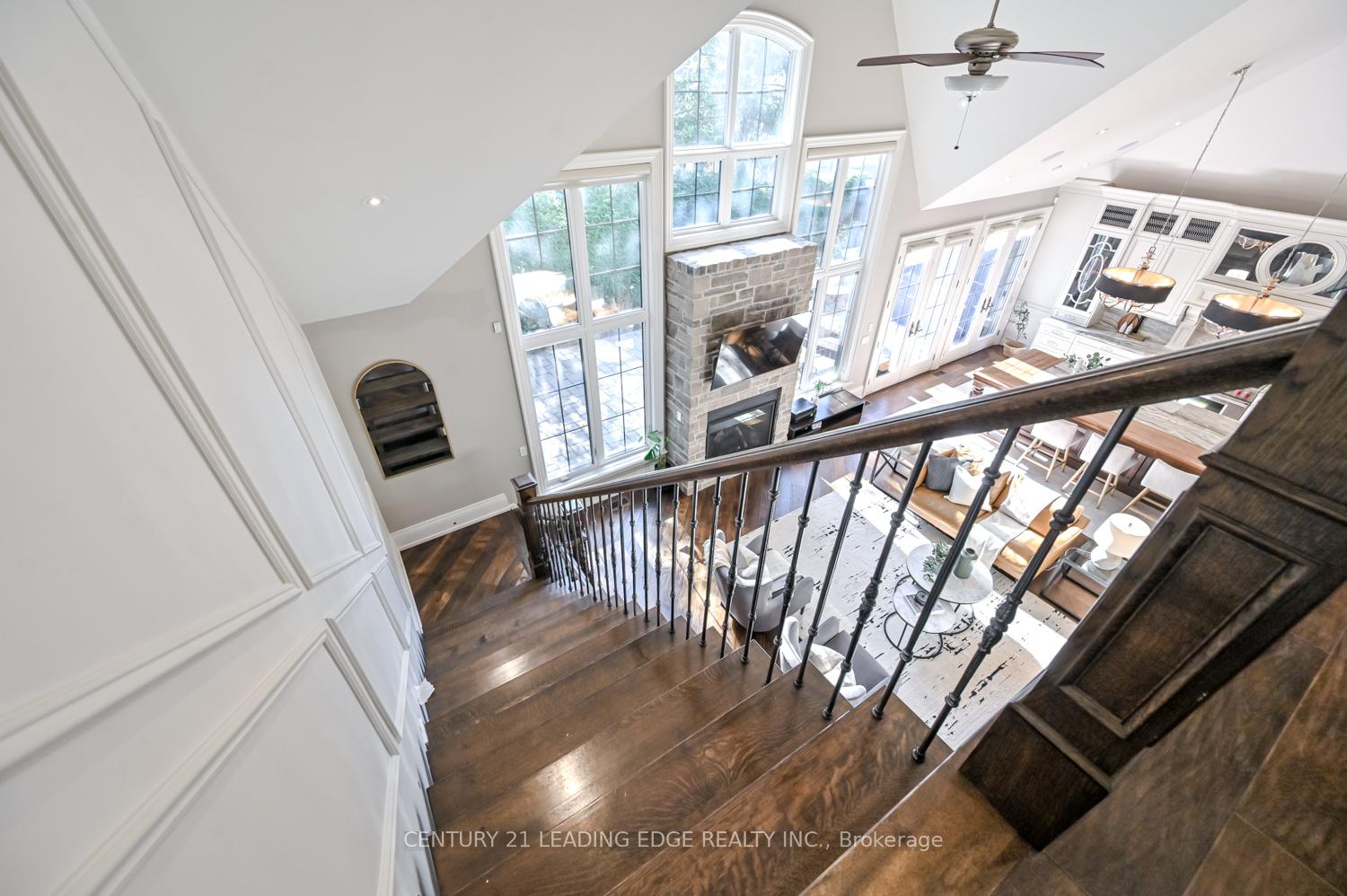 Photo 29 of 16 Sir Isaac Gate, Markham, Markham Village — HOMEH