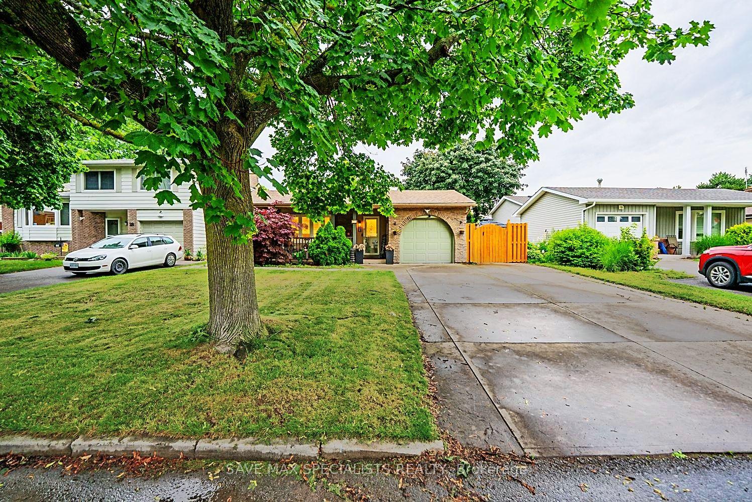 Photo 4 of 26 Fairington Crescent, St. Catharines, Lakeshore — HOMEH