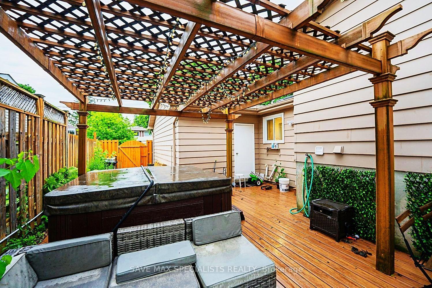 Photo 38 of 26 Fairington Crescent, St. Catharines, Lakeshore — HOMEH
