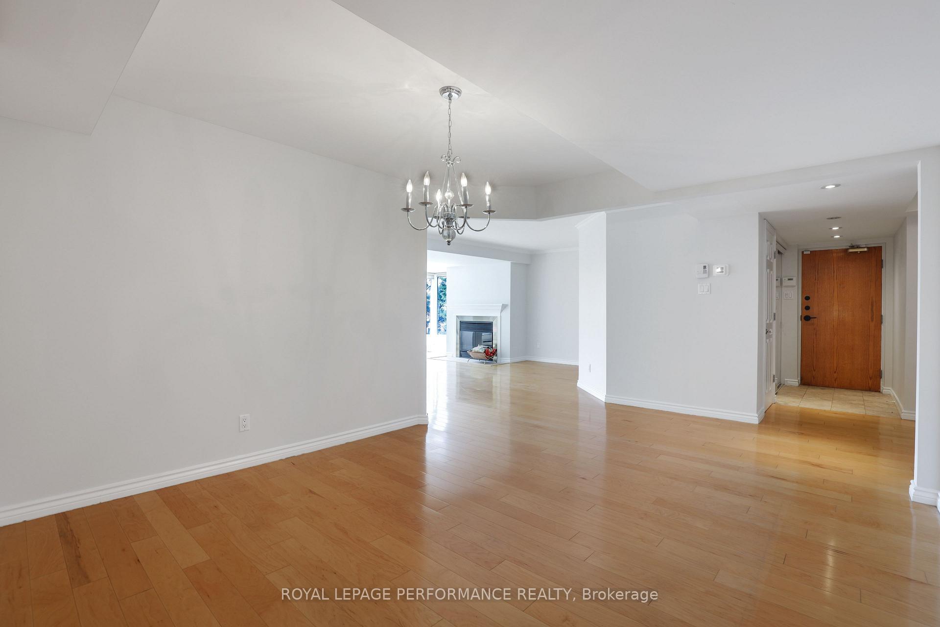 Photo 4 of Unit 4, 130 Rideau Terrace, Ottawa, Lindenlea — HOMEH