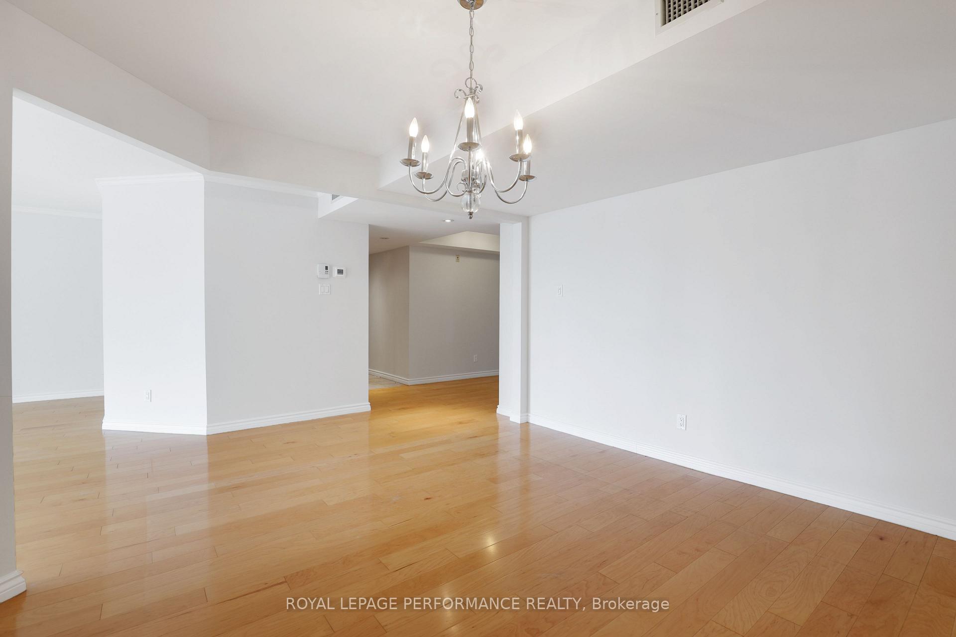Photo 12 of Unit 4, 130 Rideau Terrace, Ottawa, Lindenlea — HOMEH