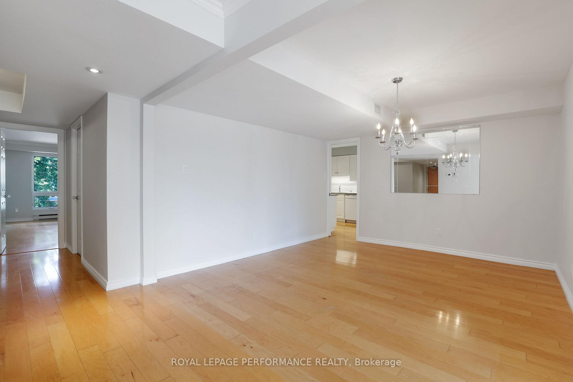 Photo 13 of Unit 4, 130 Rideau Terrace, Ottawa, Lindenlea — HOMEH