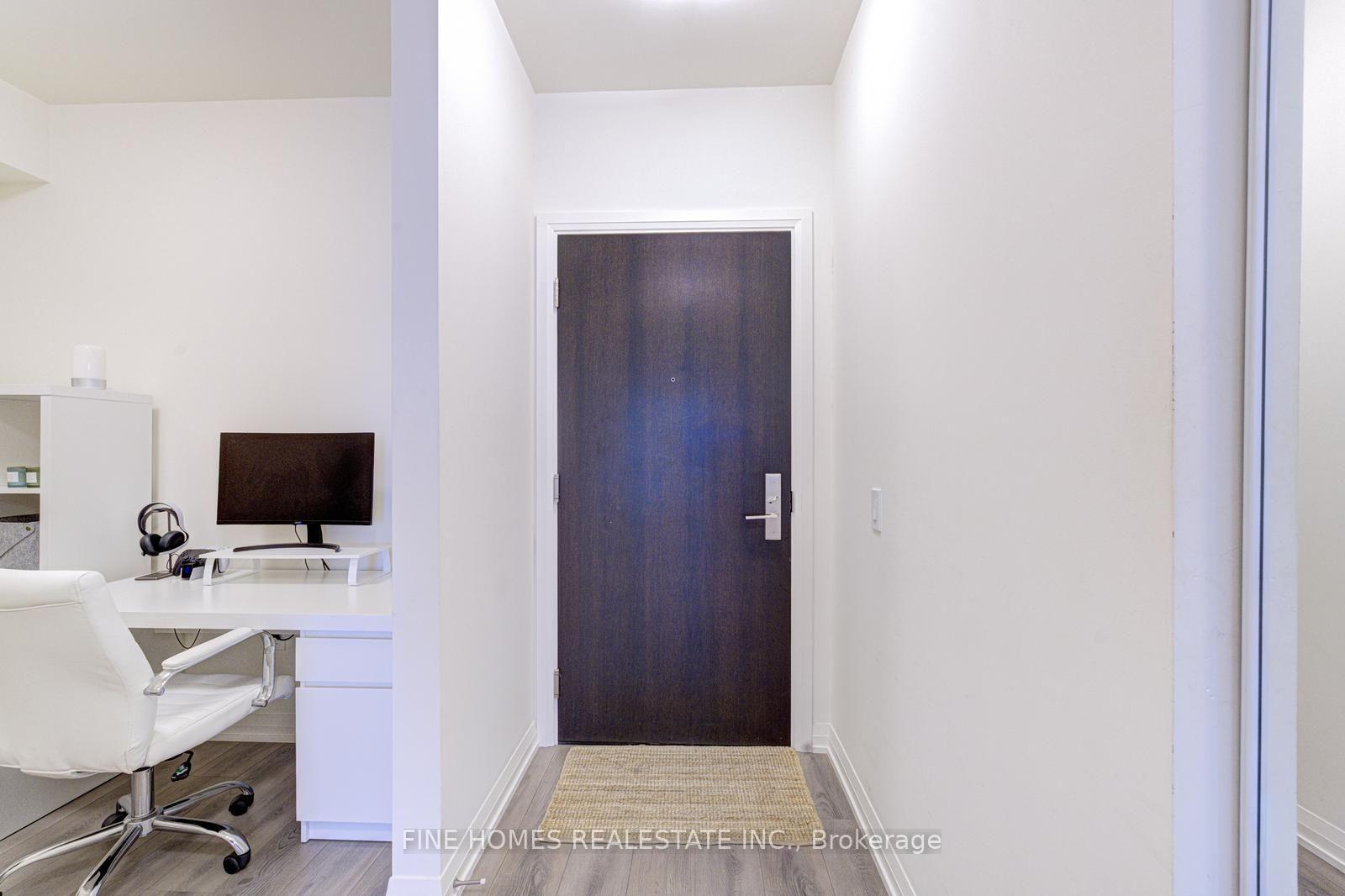 Photo 8 of Unit 1903, 9000 Jane Street, Vaughan, Concord — HOMEH