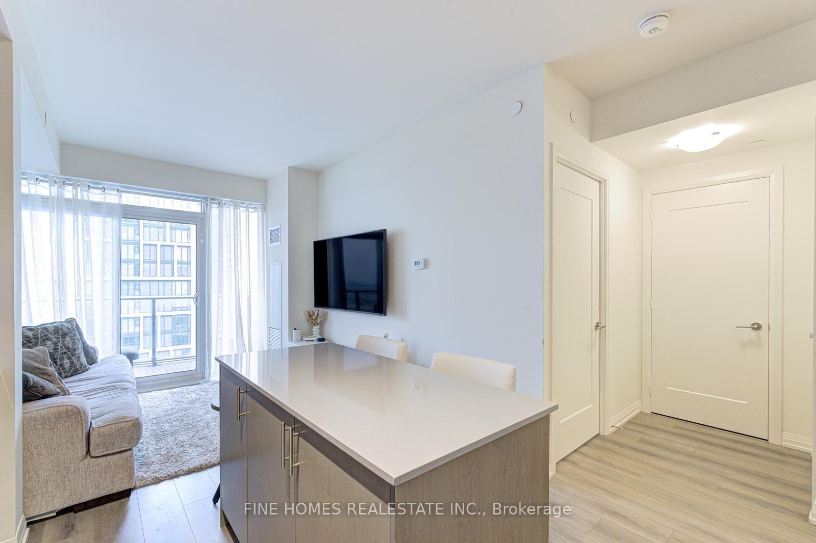 Photo 12 of Unit 1903, 9000 Jane Street, Vaughan, Concord — HOMEH