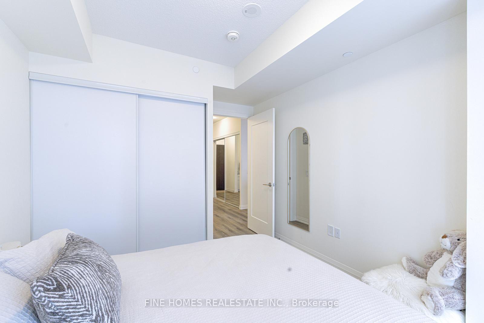Photo 21 of Unit 1903, 9000 Jane Street, Vaughan, Concord — HOMEH