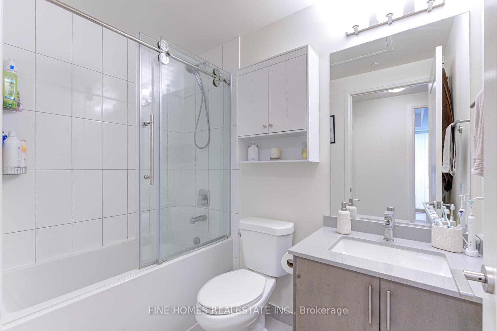 Photo 23 of Unit 1903, 9000 Jane Street, Vaughan, Concord — HOMEH