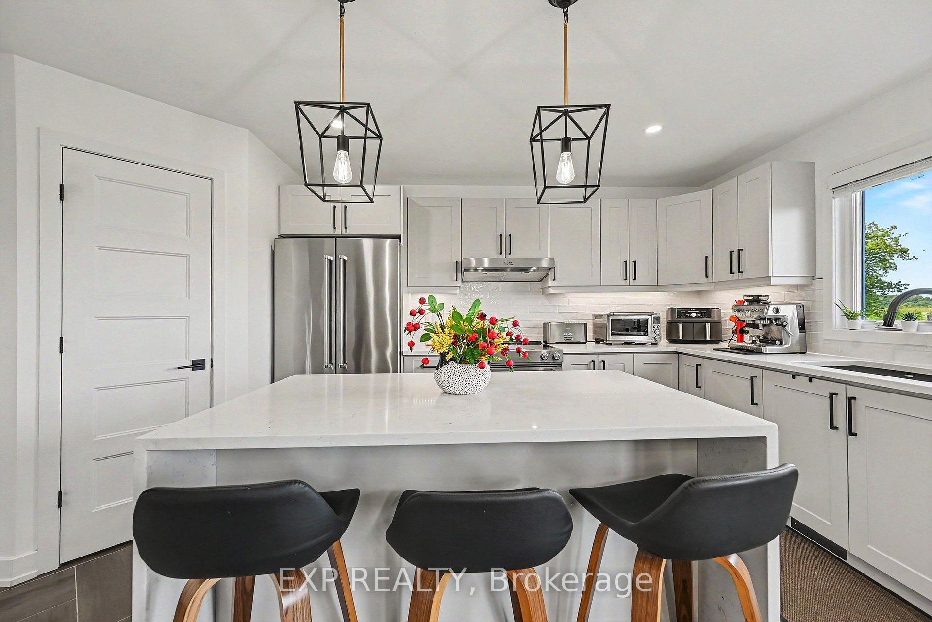 Photo 12 of 306 Moisson Street, Russell, Embrun — HOMEH