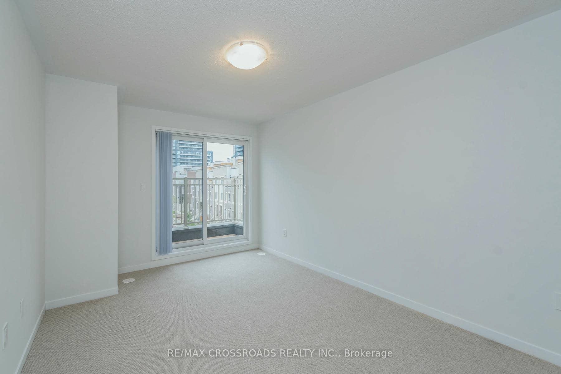 Photo 25 of Unit 292, 140 Honeycrisp Crescent, Vaughan, Vaughan Corporate Centre — HOMEH