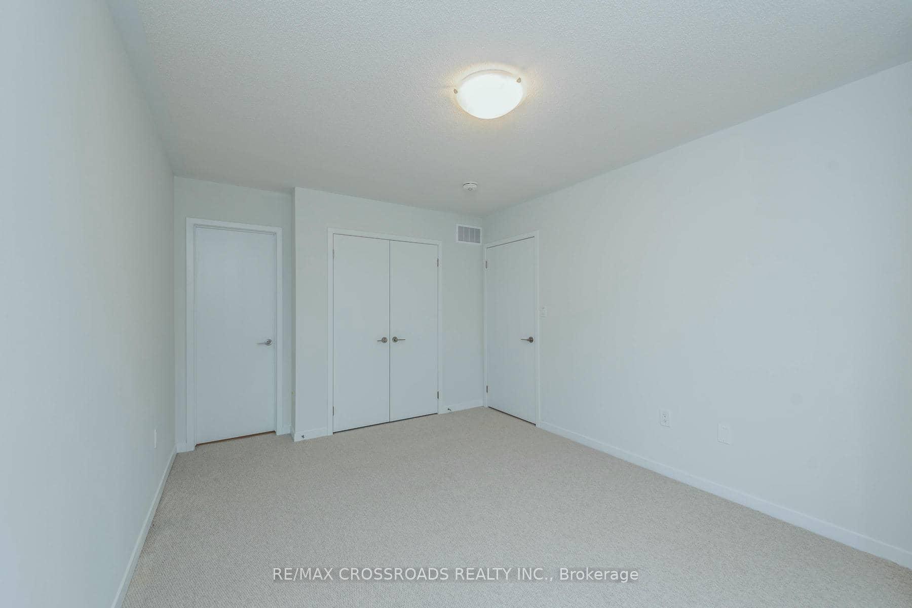 Photo 28 of Unit 292, 140 Honeycrisp Crescent, Vaughan, Vaughan Corporate Centre — HOMEH