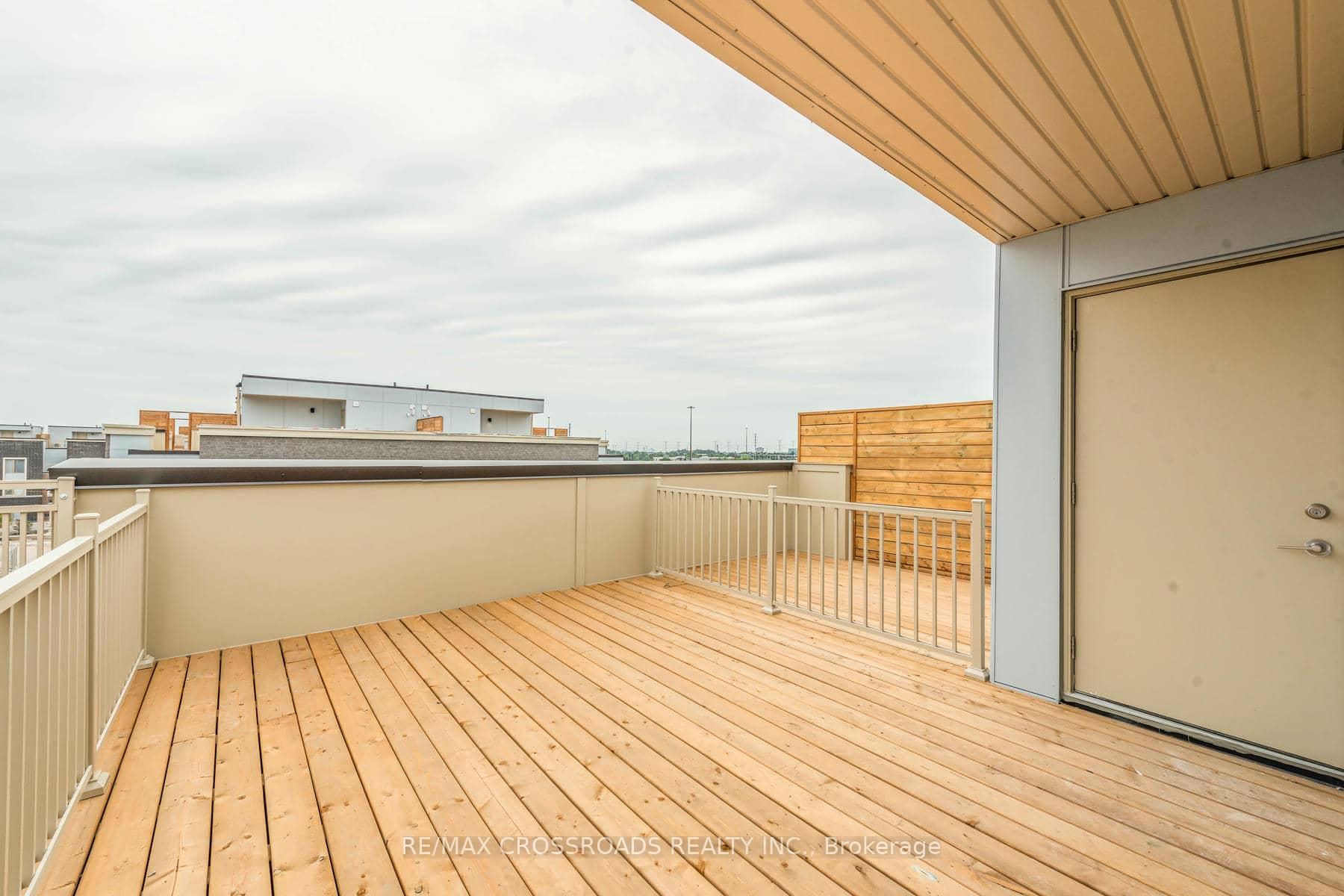 Photo 32 of Unit 292, 140 Honeycrisp Crescent, Vaughan, Vaughan Corporate Centre — HOMEH