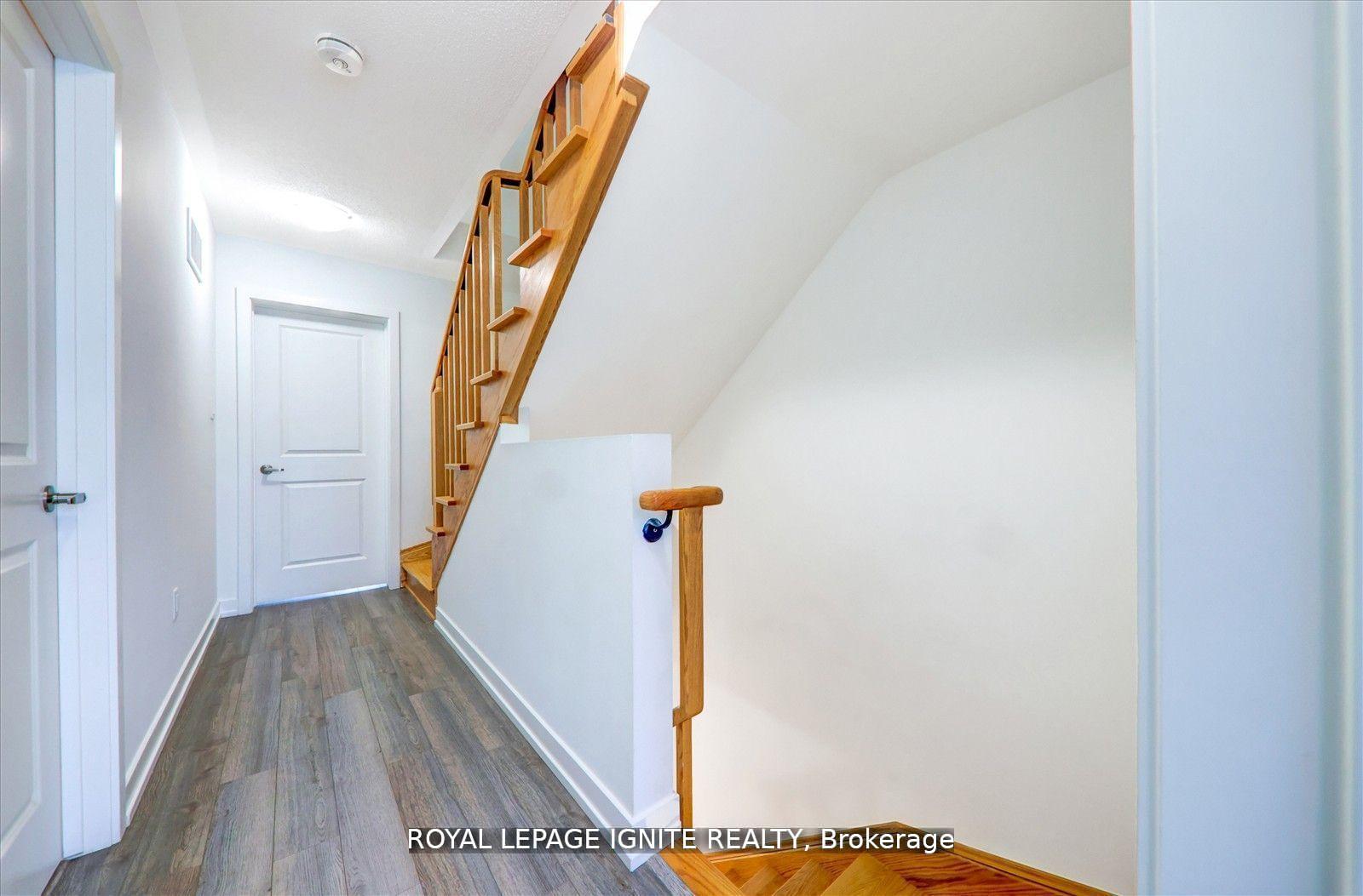 Photo 14 of 167 Downsview Park Boulevard, North York, Downsview-Roding-CFB — HOMEH