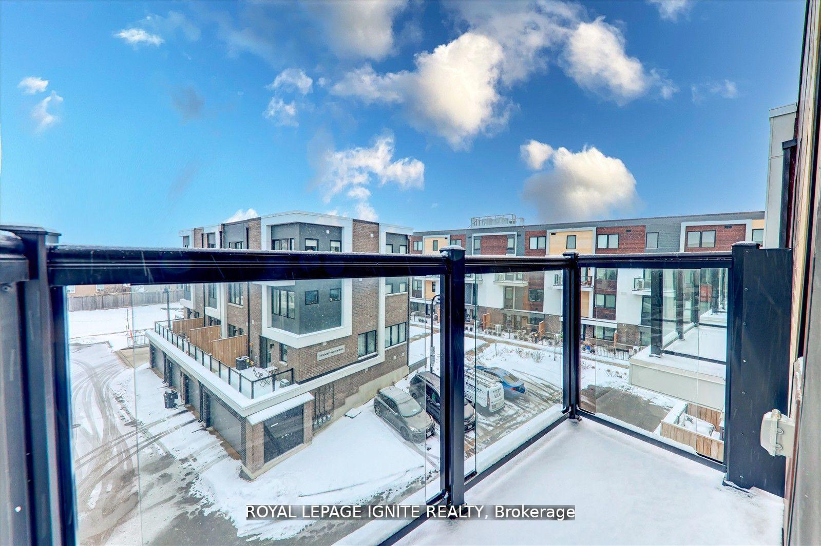 Photo 27 of 167 Downsview Park Boulevard, North York, Downsview-Roding-CFB — HOMEH