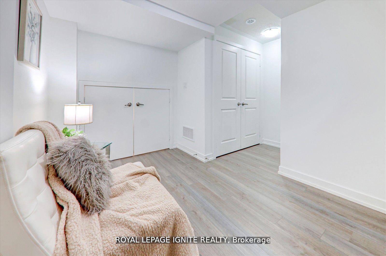 Photo 29 of 167 Downsview Park Boulevard, North York, Downsview-Roding-CFB — HOMEH