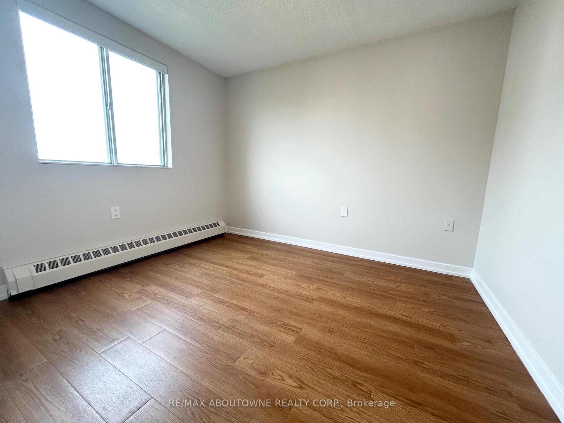 Photo 14 of Unit 904, 82 Millside Drive, Milton, Old Milton — HOMEH