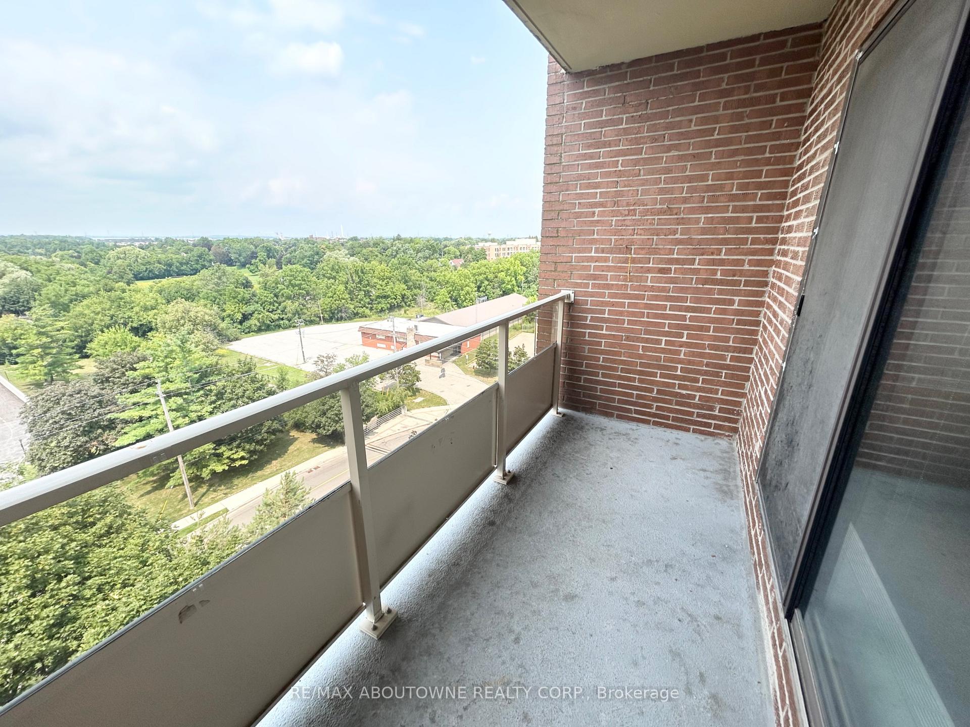 Photo 16 of Unit 904, 82 Millside Drive, Milton, Old Milton — HOMEH
