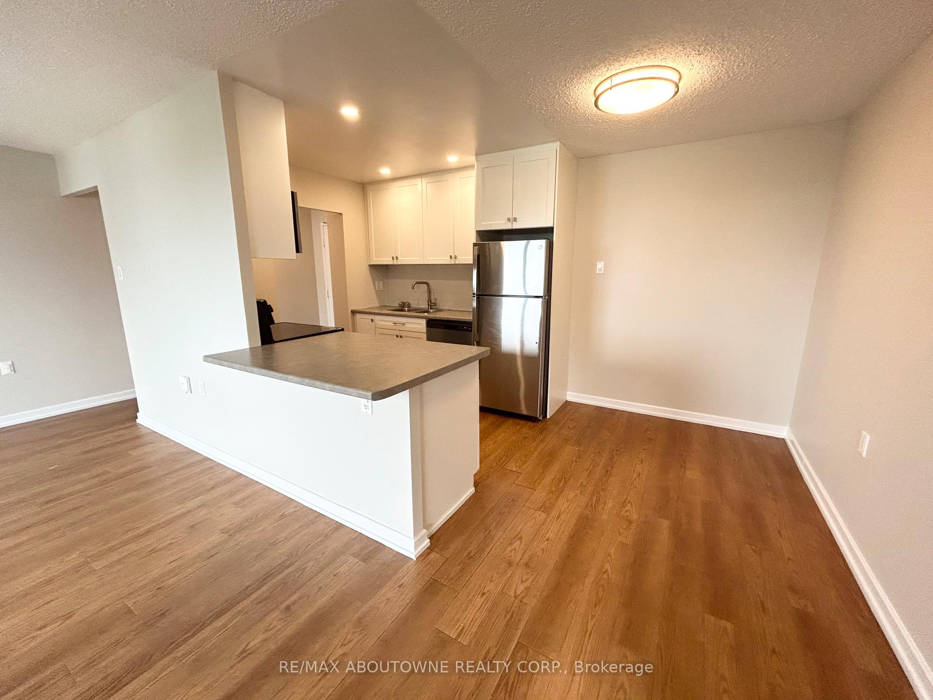 Photo 4 of Unit 1003, 82 Millside Drive, Milton, Old Milton — HOMEH