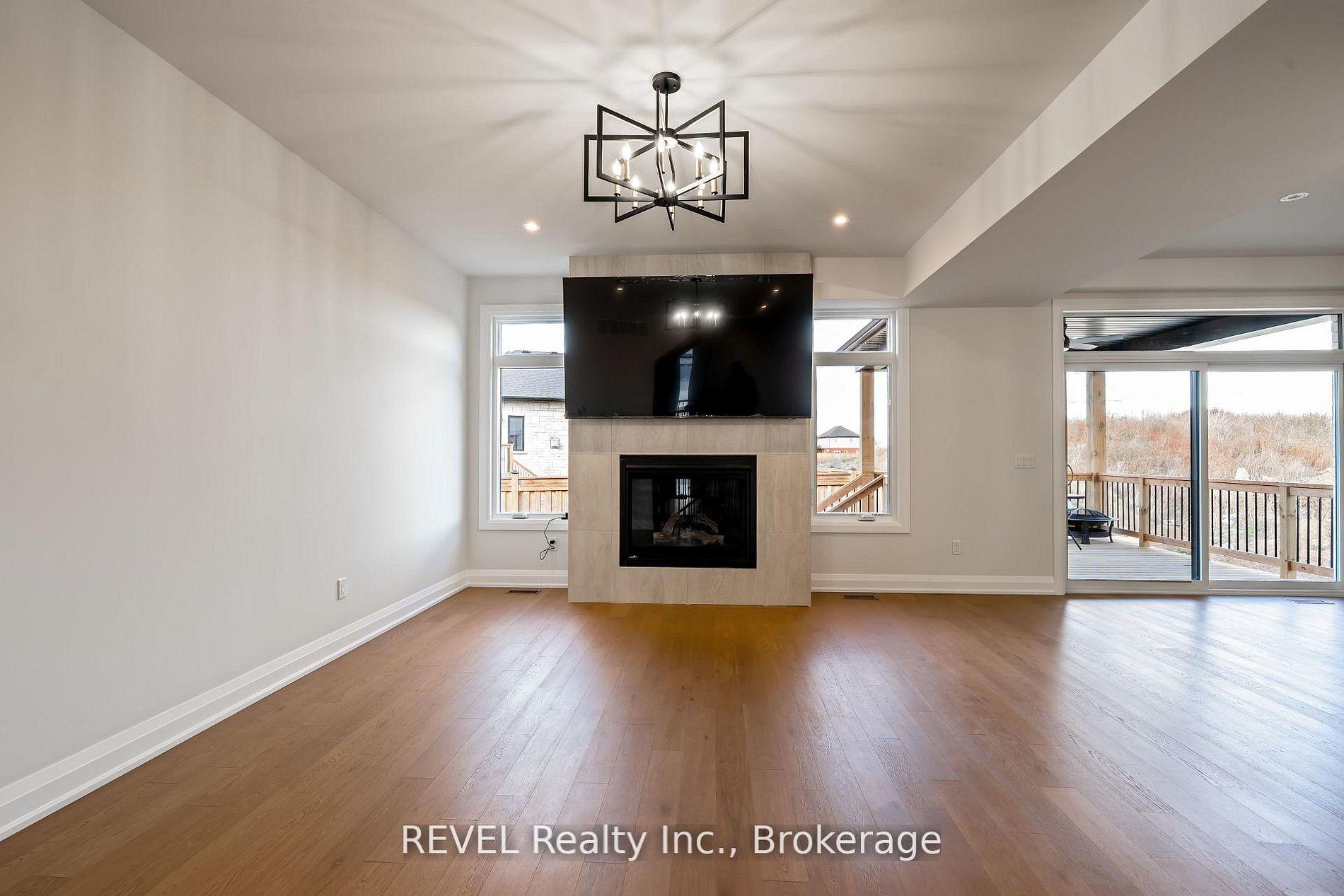 Photo 4 of 1186 Uppers Lane, Thorold, Rolling Meadows — HOMEH