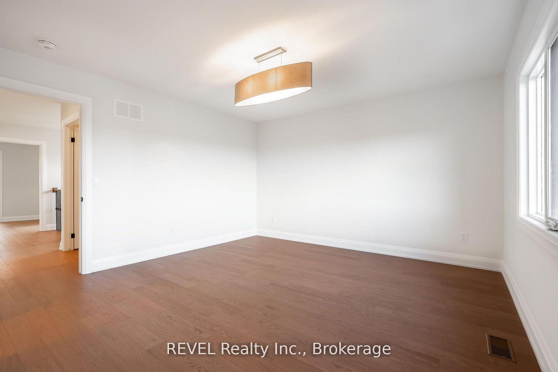 Photo 10 of 1186 Uppers Lane, Thorold, Rolling Meadows — HOMEH
