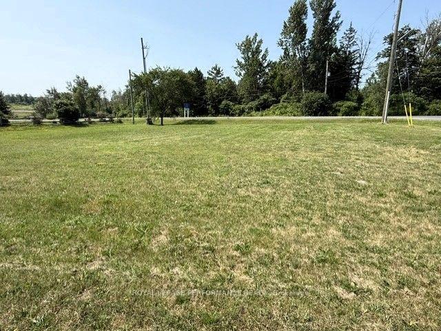 Photo 2 of 2 Moss Drive, South Stormont, Long Sault — HOMEH