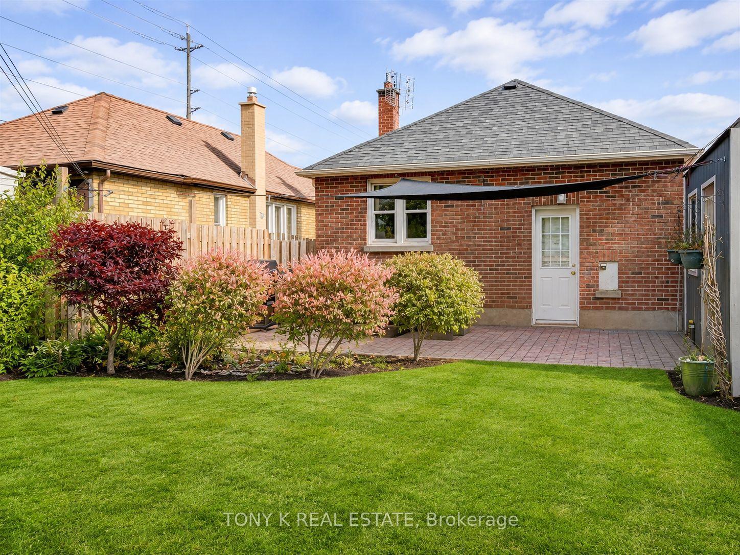 Photo 9 of 654 Grierson Street, Oshawa, O'Neill — HOMEH